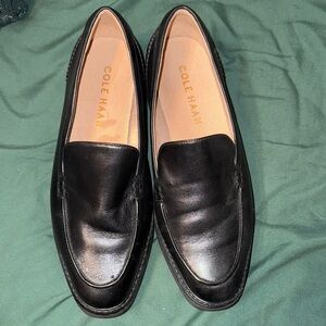 Cole Haan women’s Classic Black Leather platform Loafers